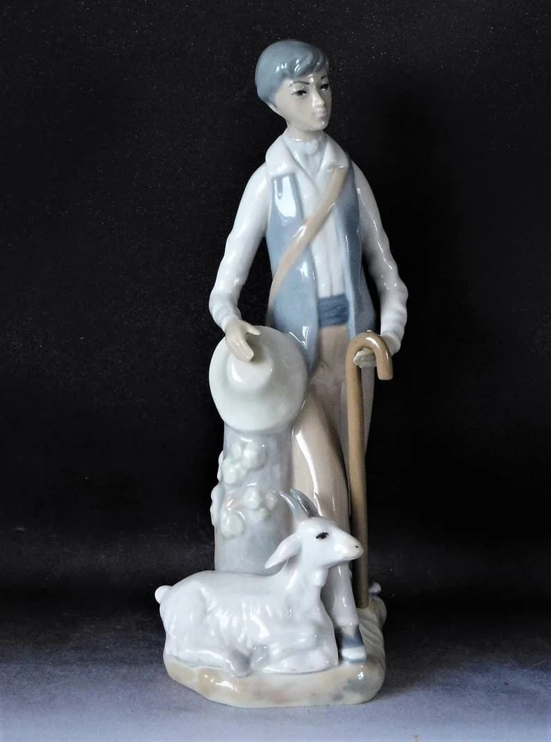 Мальчик с козой - View 2