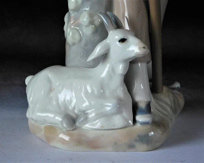 Мальчик с козой - View 6