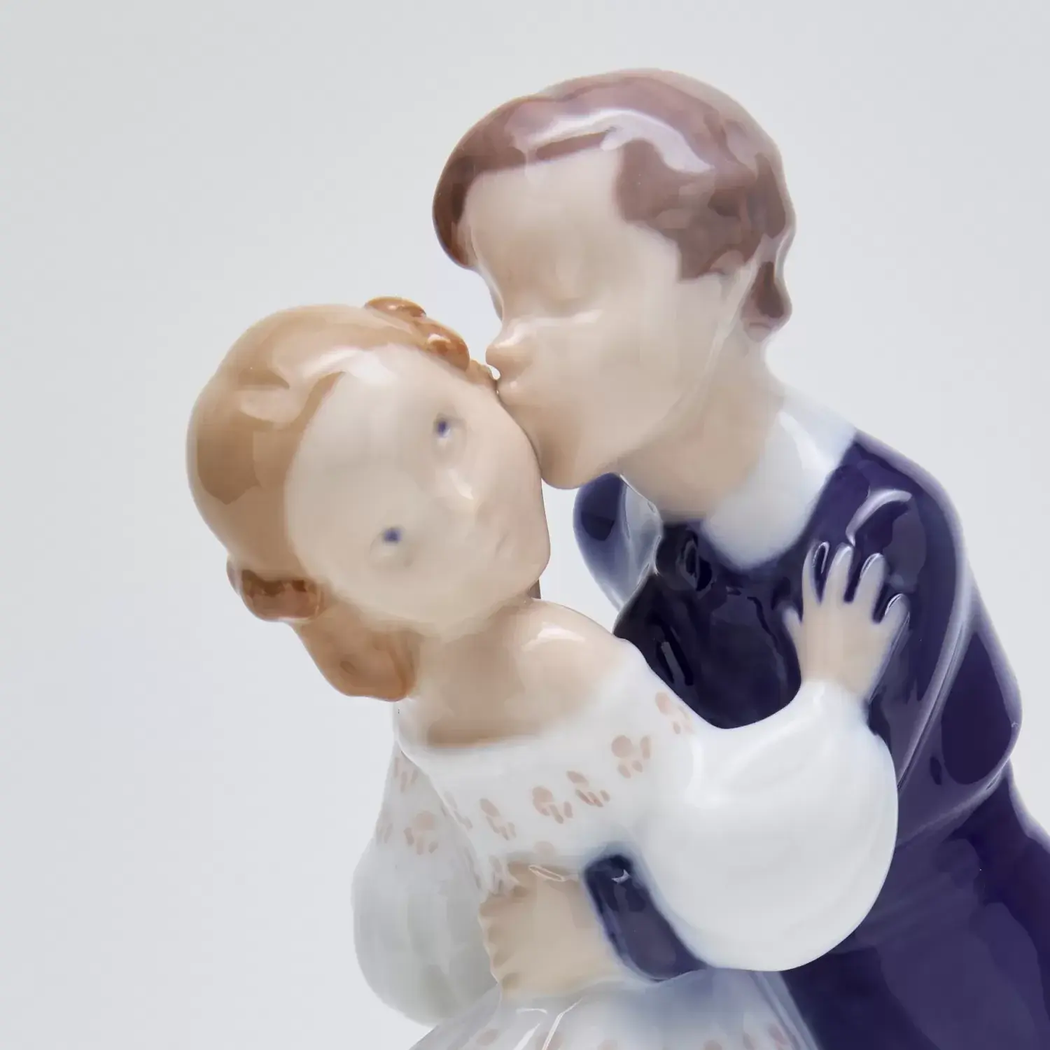 Фигурка "Юношеская смелость" - View 13