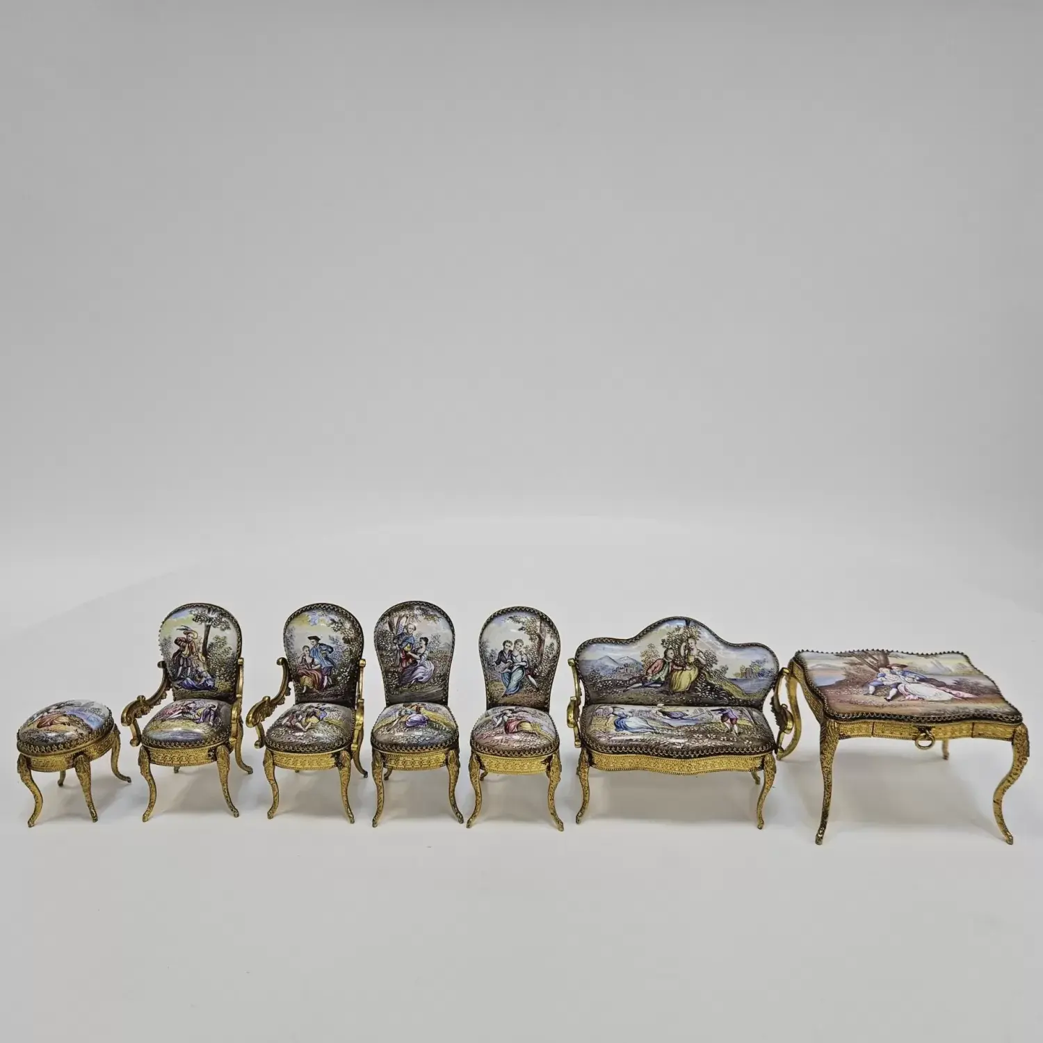 Набор - миниатюра мебели из венской бронзы, 1890-95гг - View 3