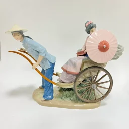 Фарфоровая статуэтка Lladro "Поездка на рикше" - View 2