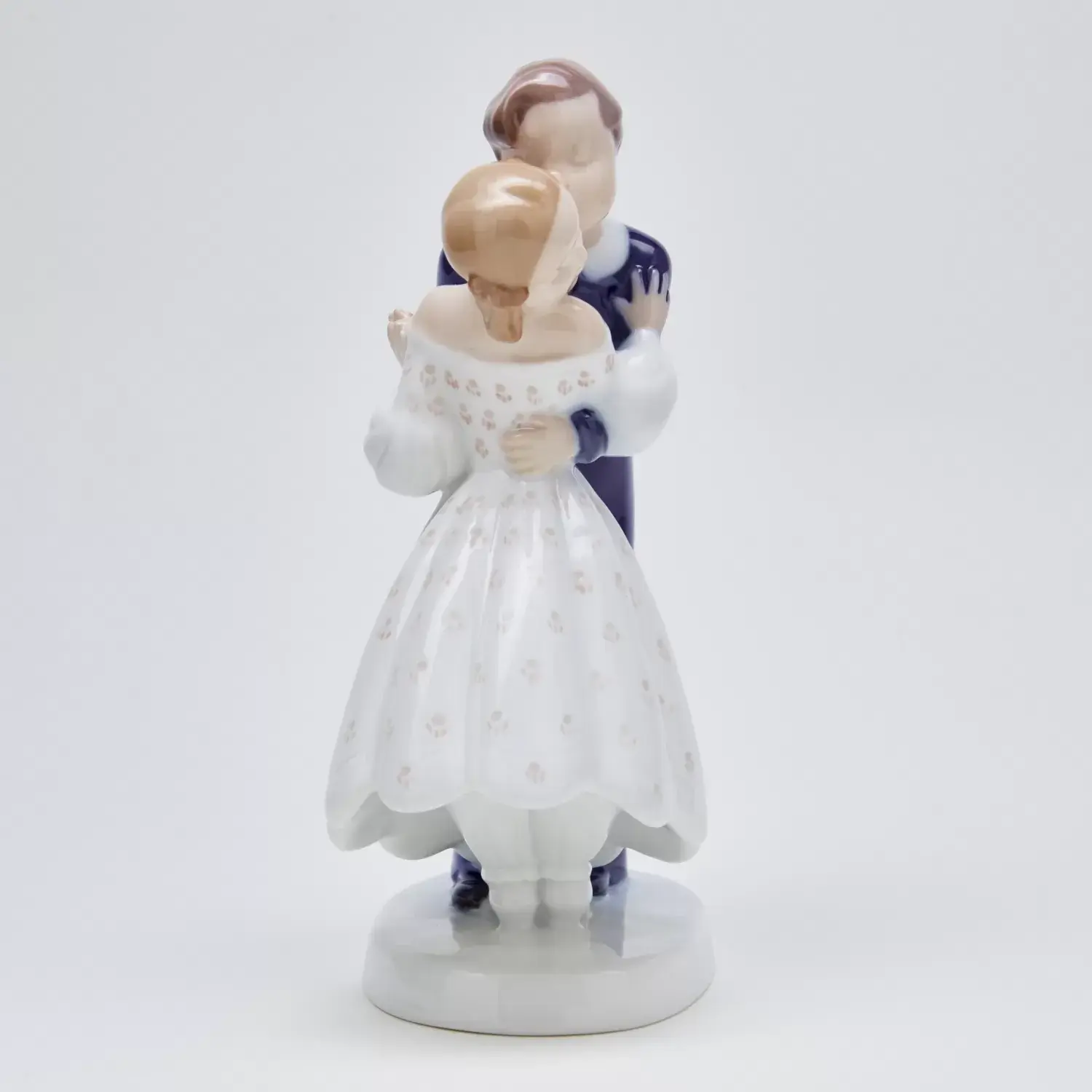 Фигурка "Юношеская смелость" - View 10