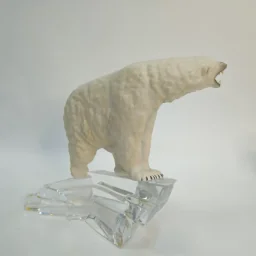 Фигурка белого полярного медведя “Lord of ice” - Повелитель льда на хрустальной подставке - View 3