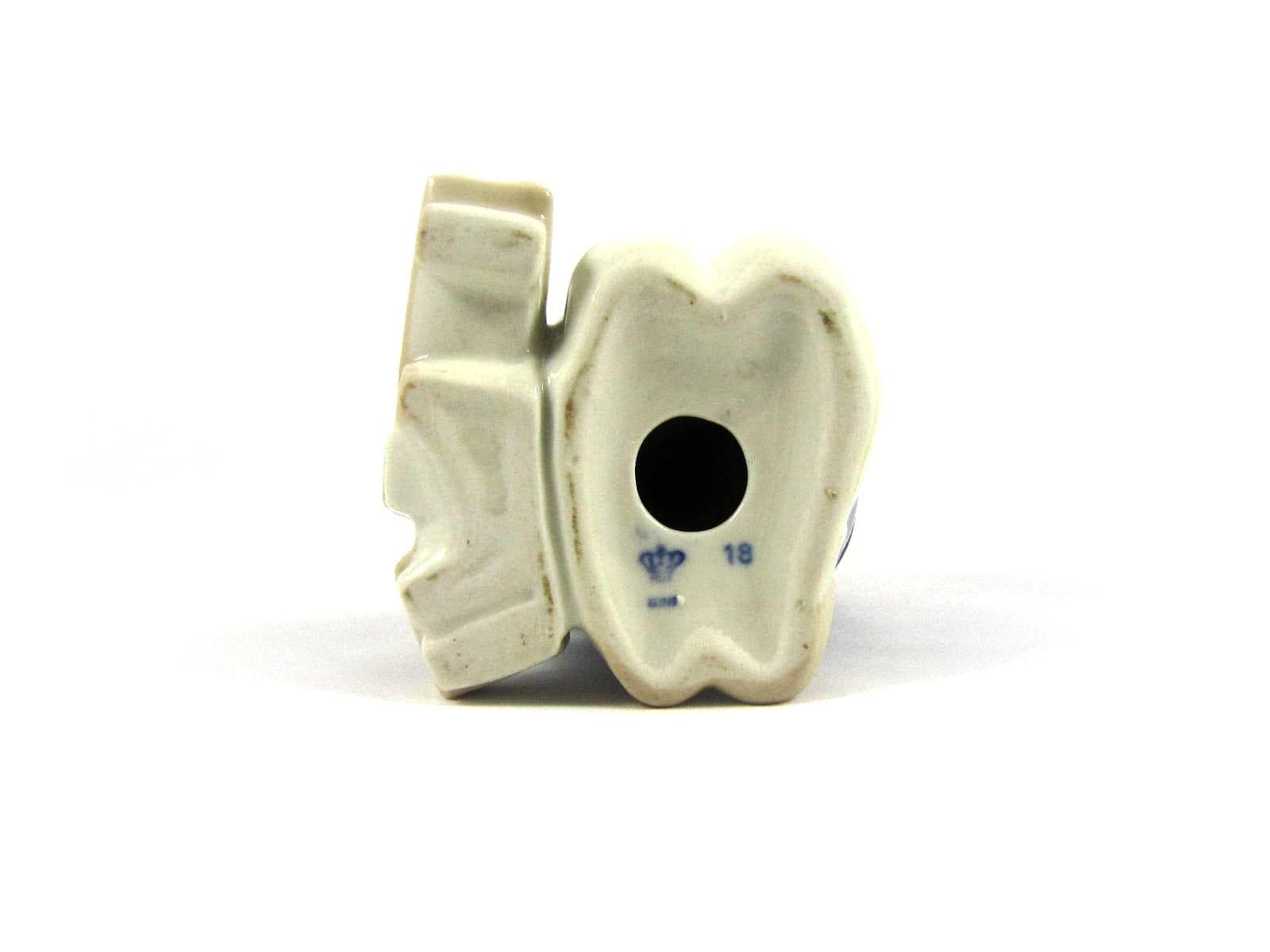 Мальчик с паровозиком - View 2