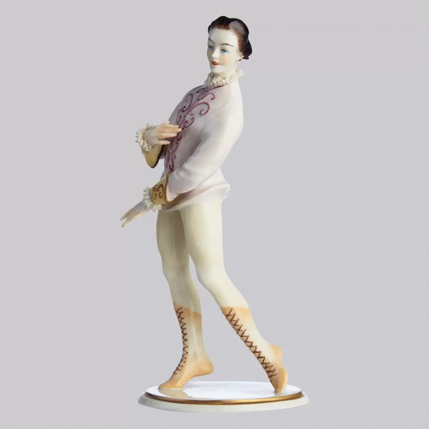 Фигурка Танцор