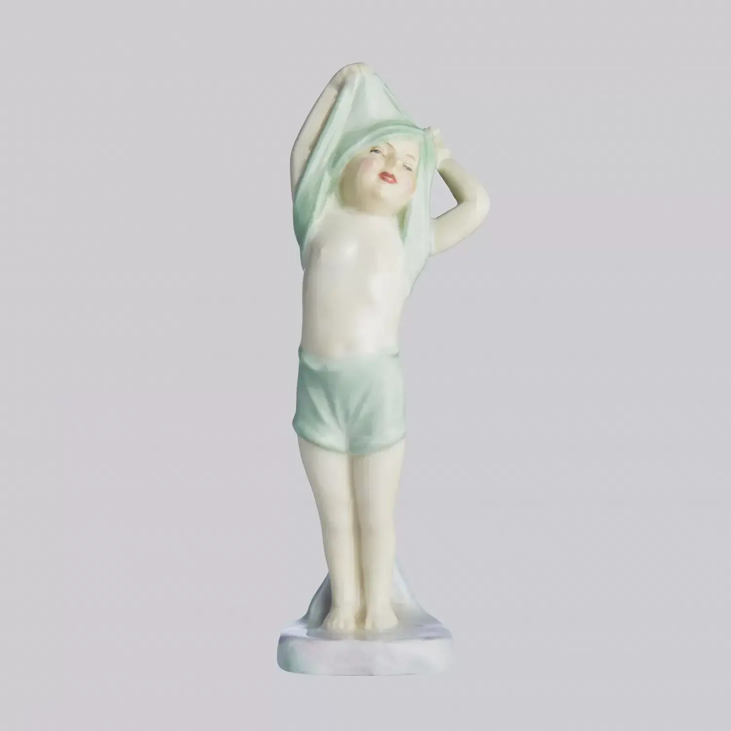 Статуэтка R Doulton To Bed