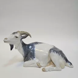 Фигурка Коза