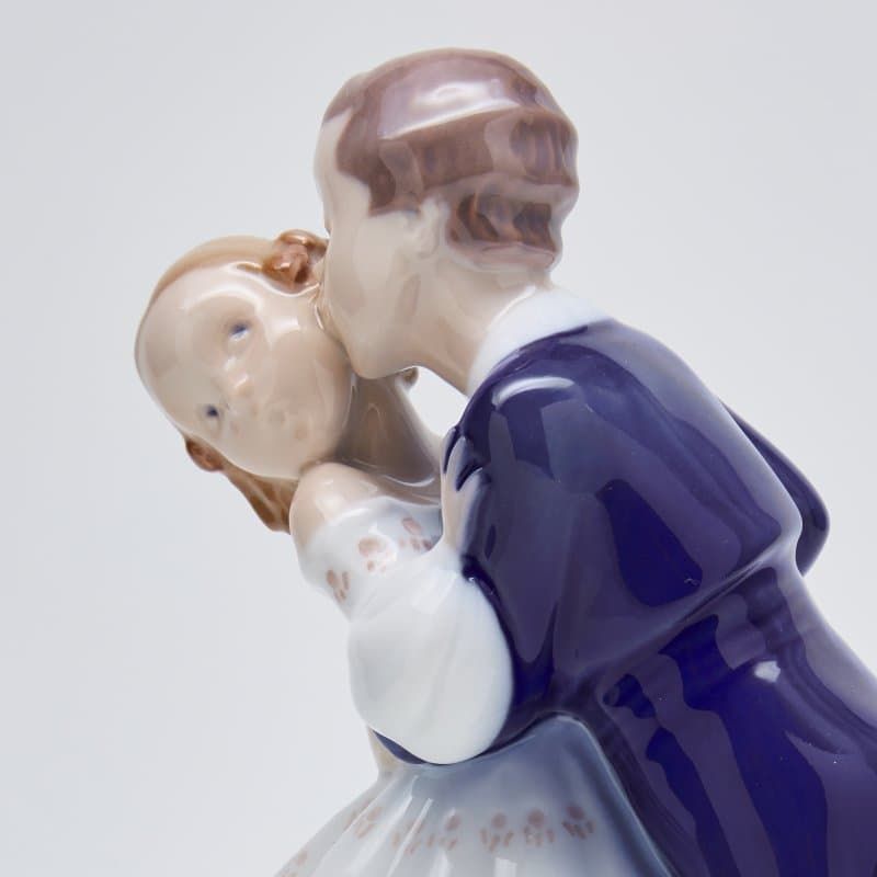 Фигурка "Юношеская смелость" - View 7