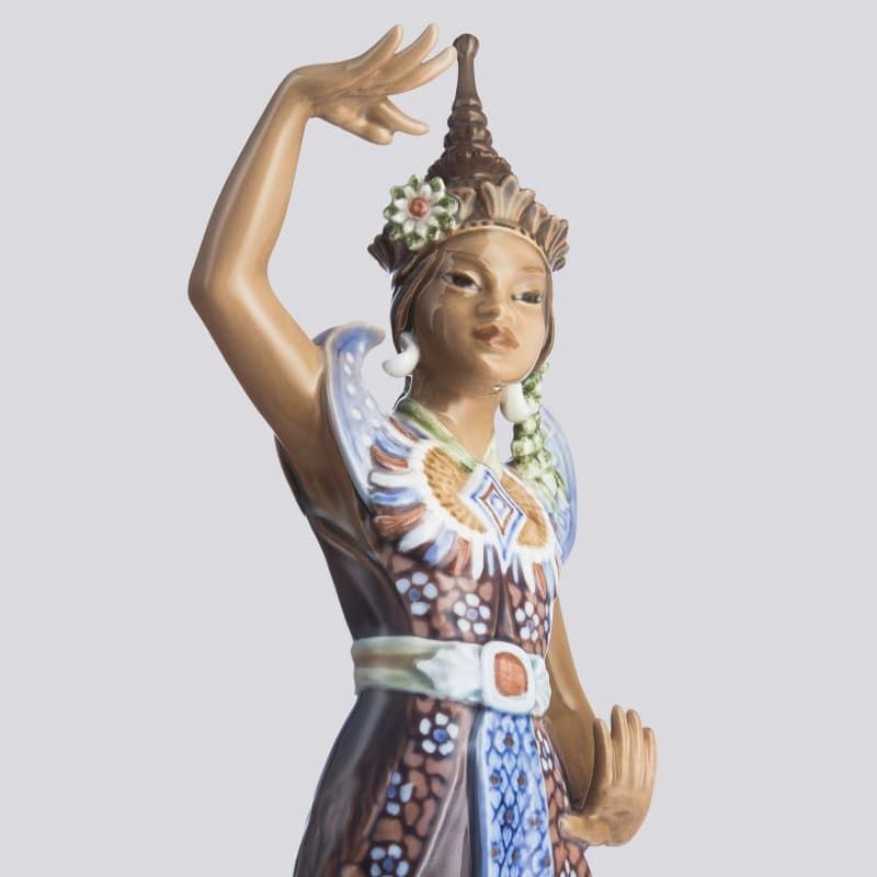 Танцор индокитайского храма - View 2