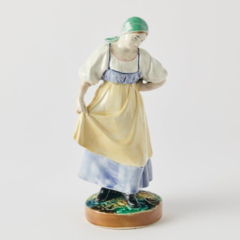 Крестьянка в сарафане