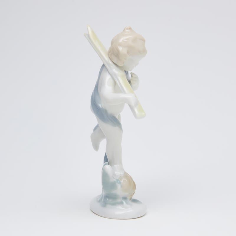 Статуэтка из серии Времена года "Зима" - View 2