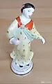 Статуэтка фарфор "Кореянка с цветком" - View 2