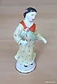 Статуэтка фарфор "Кореянка с цветком" - View 6
