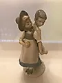 Фарфоровая статуэтка Пара - View 3