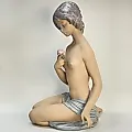 Фарфоровая скульптура LLADRO «Обнаженная девушка и роза» 1978 г Испания - View 2