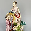 Фигурка Японка с детьми и попугаем 1970 г Германия - View 3