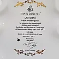 Пара фигурок ROYAL DOULTON День королевской свадьбы Принца Уильяма и Кейт Мидлтон - View 10