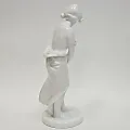 Фигурка белый фарфор КПМ для ванны "На Ванзее" скульптор Пол Шлей - View 4