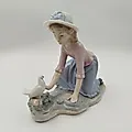 Фарфоровая статуэтка "Девушка с голубем" от NAO Porcelain, Испания, конец XX века - View 2