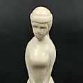 Резная костяная статуэтка «Девушка», СССР, 1970-1990 гг. - View 2