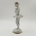 Фарфоровая статуэтка "Балерина с цветком" скульптора О. С. Артамонова, ДФЗ Вербилки, СССР, 1954-1965 гг. - View 4