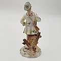 Фарфоровая статуэтка «Кавалер с ружьём» (На охоте), Aelteste Volkstedt, Германия, 1884-1894 - View 4