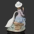 Фарфоровая статуэтка «Девушка с гусем» Lladro, Испания, 1979-1990 гг. - View 3