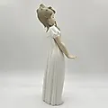 Фарфоровая статуэтка «Удивленная девочка» NAO Porcelain, Испания, 1970–1990 гг. - View 2