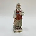 Статуэтка "Женщина с кувшином " 1810-30 гг мануфактура Ф.Я. Гарднера