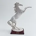 Статуэтка Конь на постаменте Capodimonte