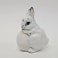Статуэтка Кролик с яйцом Polly