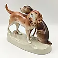 Фарфоровая статуэтка "Охотничьи собаки" с аэрографией, Royal Dux, Чехия, 1980-1993 гг.