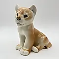 Фарфоровая статуэтка "Львенок сидящий" скульптора Воробьева Б.Я., ЛФЗ, СССР, 1970-1990 гг.