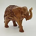 Статуэтка Слон в попоне, дерево, резьба, Азия, конец XX века
