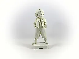 Мальчик с бантом