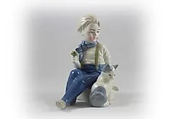 Девочка с котенком