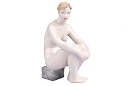 У моря