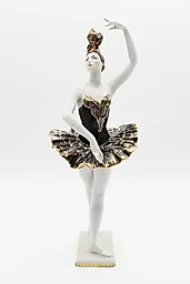 Майя Плисецкая