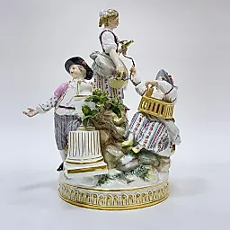 Фигура "Группа садоводов" 1880-1890
