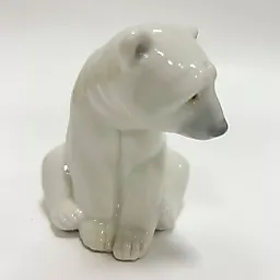 Лладро.Фигурка Белый медведь