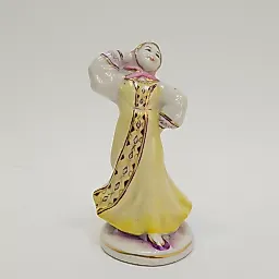 Статуэтка Плясунья