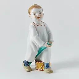 Статуэтка Мальчик с барабанами Скульптор Konrad Hentschel