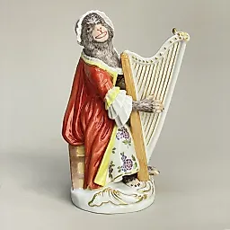 Лучшее предложение! Статуэтка "Обезьяна с арфой" №20 в серии обезьяний оркестр 1997 г Германия