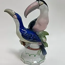 Статуэтка Тукан группа фигурка