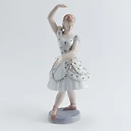 Статуэтка коллекционная "Коломбина"