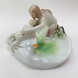 Скульптурная группа "Чаша с нимфой и тритоном" Германия 1900гг