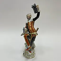 "Арлекин" 1961г Скульптор И.И.Кендлер.