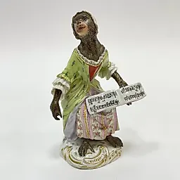 Статуэтка "Обезьяна с нотами" 1900е г