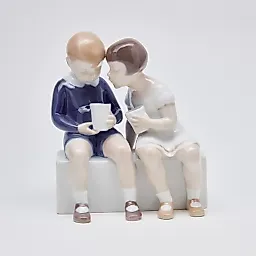 Фигурка "Несправедливое обращение"