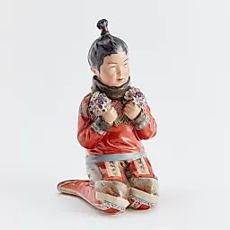 Статуэтка "Гренландская девочка"